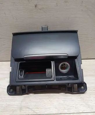 Audi A4 S4 B8 8K Ashtray (front) 8K0857965