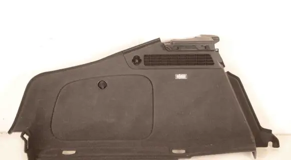 Trunk/boot side trim panel
