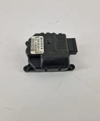 Mercedes-Benz A W169 Air flap motor/actuator A1698203042