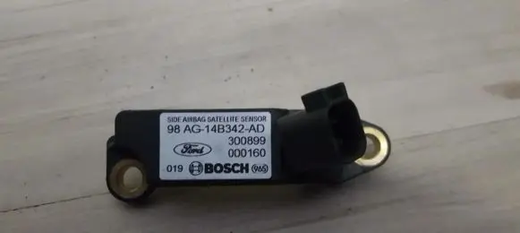 Ford Focus Airbag deployment crash/impact sensor 98ag14b342ad 98ag-14b342-ad