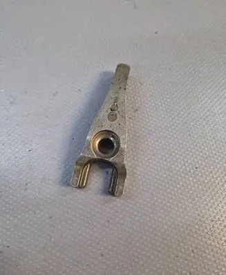 Ford Galaxy Fuel Injector clamp holder