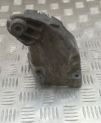 Mercedes-Benz E W212 Engine mounting bracket A6422233404