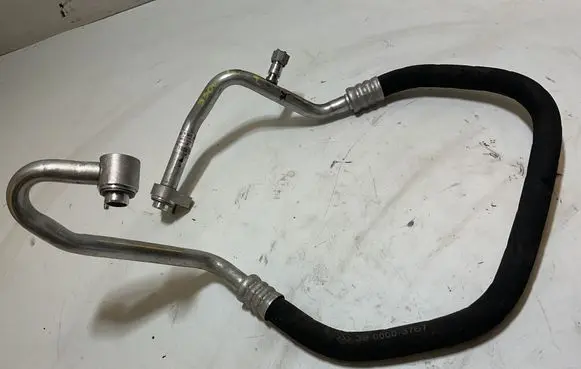 BMW 3 G20 G21 Air conditioning (A/C) pipe/hose 9395455
