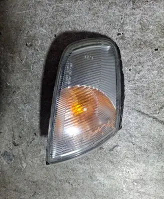 Nissan Almera N16 Front indicator light 3369R
