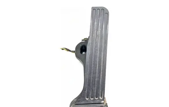 Volkswagen PASSAT B7 Accelerator throttle pedal 1K1721503AT