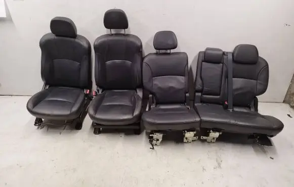 Seat set