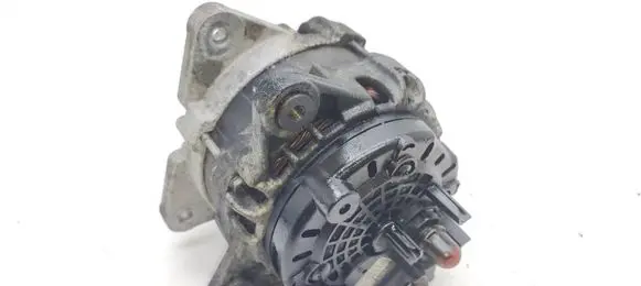 Renault Kadjar Generator/alternator 231004EA0AF