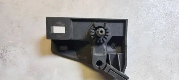 Volkswagen PASSAT B6 Engine bonnet (hood) release handle 1K1823633
