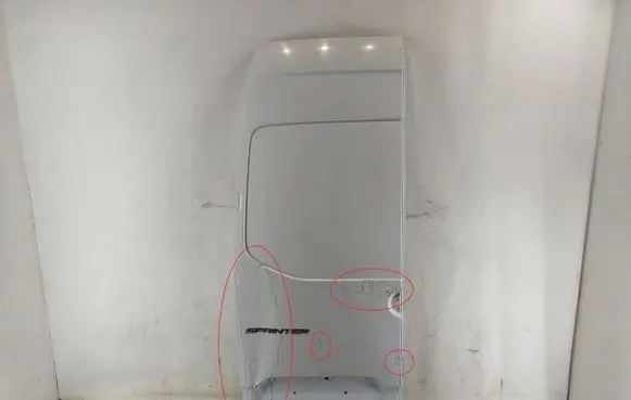 Mercedes-Benz Sprinter W907 W910 Back/rear loading door A9077405100