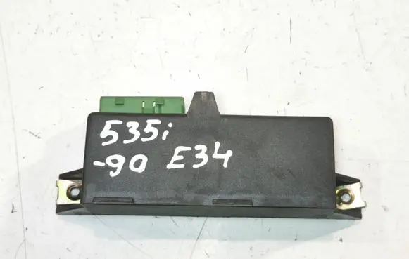 BMW 5 E34 Other relay 1378027 6581 4RA00519500