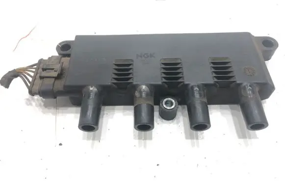 High voltage ignition coil