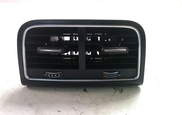 Rear air vent grill
