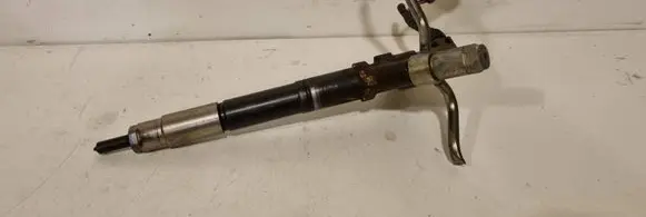 Toyota Corolla Verso AR10 Fuel injector 236700R040 11G00176