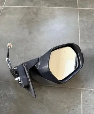 Honda HR-V Front door electric wing mirror
