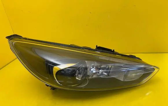 Ford Focus ST Headlight/headlamp F1EB-13D154-CD