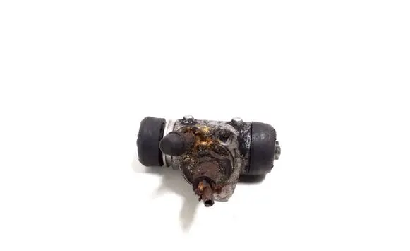 Toyota Yaris Rear brake cylinder 47570-47010