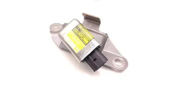 Toyota Land Cruiser (J120) Airbag deployment crash/impact sensor 89860-60020 187900-0451