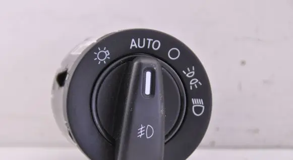 Chrysler Town & Country V Light switch 56046258AB