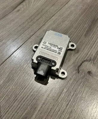 Opel Vectra C ESP acceleration yaw rate sensor 13223930