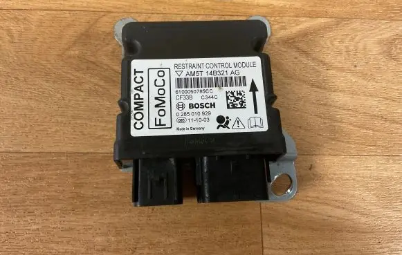 Ford C-MAX II Airbag control unit/module AM5T14B321AG 6100050785CC 0285010929