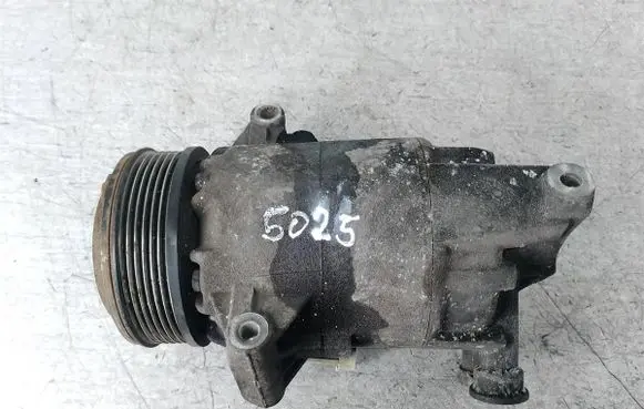 Opel Astra H Air conditioning (A/C) compressor (pump) 13124752
