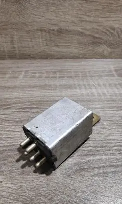 Mercedes-Benz S W126 Other relay 1078200010