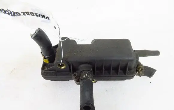 Fiat Punto (188) Fuel distributor 