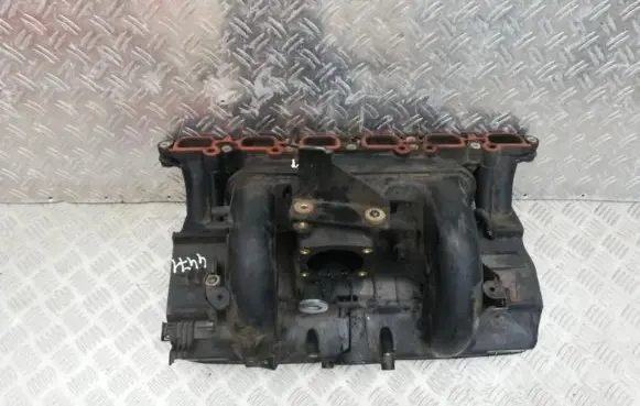 BMW 5 E60 E61 Intake manifold 752328104