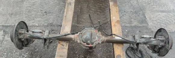 Mercedes-Benz Sprinter W906 Rear axle beam with reductor A9063501000 A9063532110 9063501000
