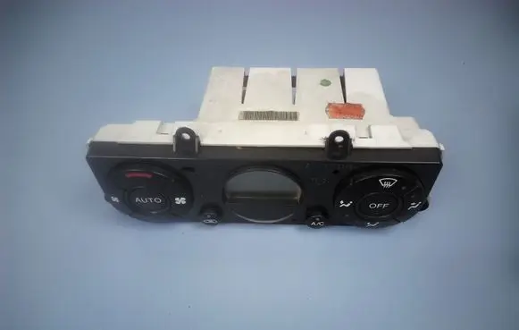 Ford Mondeo Mk III Climate control unit 1S7H18C612AE 1S7H18D451AC WXTA50690