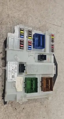 Ford Mondeo MK IV Fuse module BG9T14A073BH 3659AF01125TP