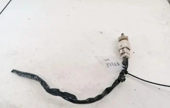 Toyota Avensis Verso Brake pedal sensor switch