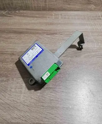Mitsubishi Carisma Other control units/modules MR420921 ECU20B073D
