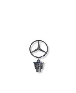 Mercedes-Benz S W222 Manufacturer badge logo/emblem 