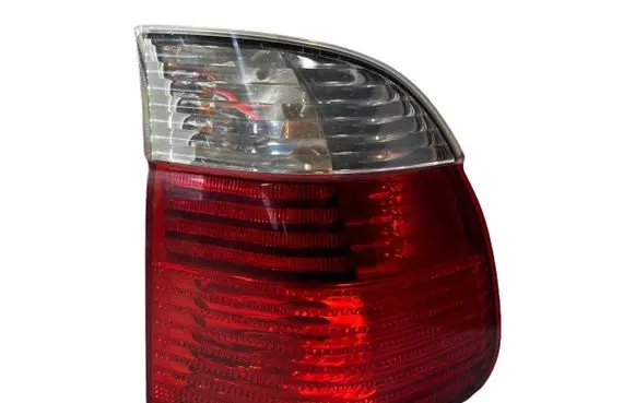 BMW 5 E39 Rear/tail lights 6902532 2496339 393390