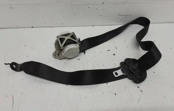 BMW 4 F32 F33 Front seatbelt 34097873C