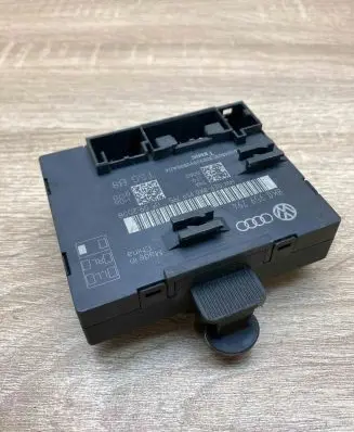 Audi A4 S4 B8 8K Door control unit/module 8K0959794 8K0959795