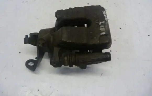 Renault Scenic I Rear brake caliper