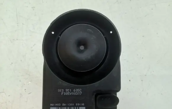 Audi A5 8T 8F Alarm system siren 1K0951605C