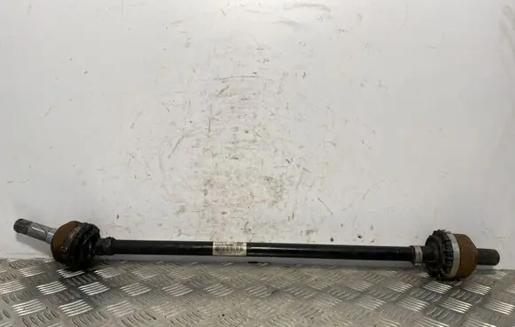Rear driveshaft