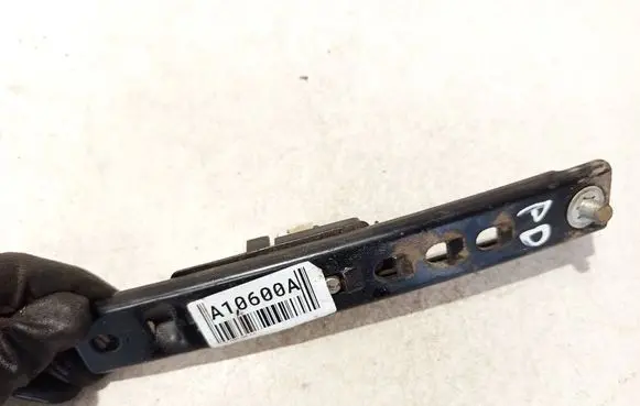 Honda Civic Seat belt adjustment rail 