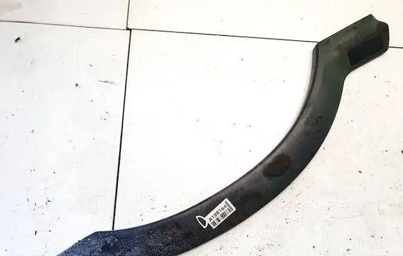 Opel Zafira A Front arch trim 0090495