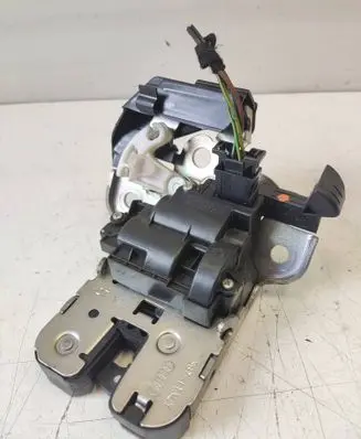 Audi A1 Tailgate/trunk/boot lock/catch/latch 8R0827505 0580414091 10580414091