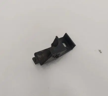 Mini One - Cooper R57 Radiator mount bracket 2751341