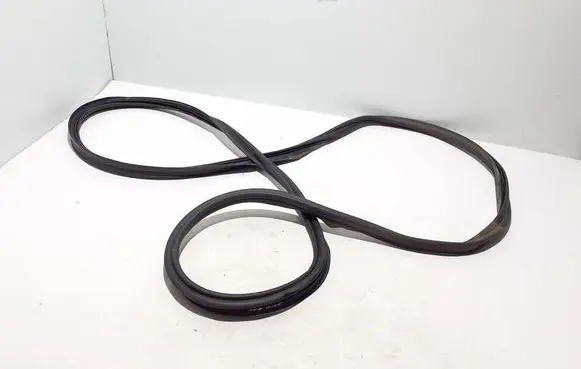 Audi A5 Trunk rubber seal (body) 8W8827705B