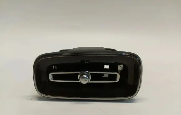 Dashboard side air vent grill/cover trim