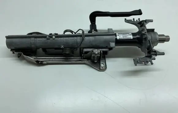 BMW X1 E84 Steering wheel axle 6784867 12B195110865K 8824010845150