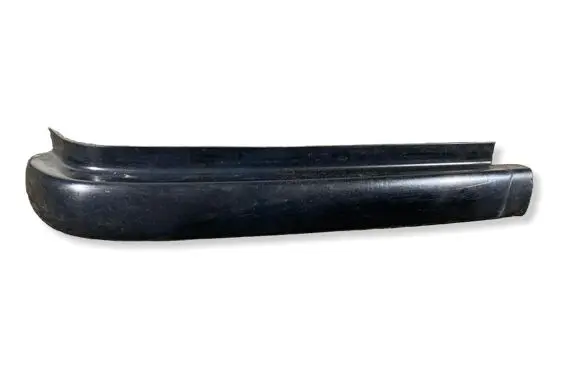 Land Rover Discovery Front bumper splitter molding DHH100730