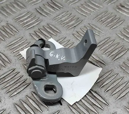 Volvo XC40 Rear door lower hinge 31457095