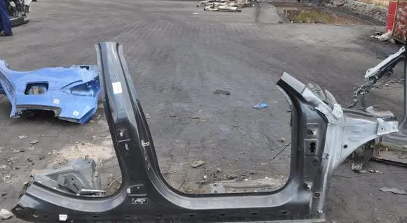 BMW 1 F20 F21 Side car body part